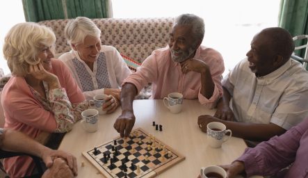 AVC em idosos: desafios específicos e estratégias de prevenção